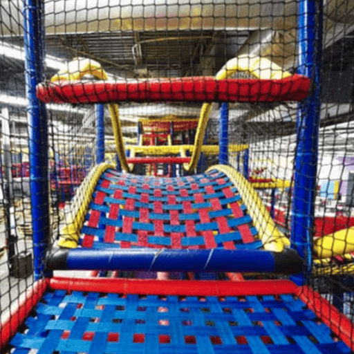 Best Funnest Playground Indoor Waterpark Roblox game thumbnail