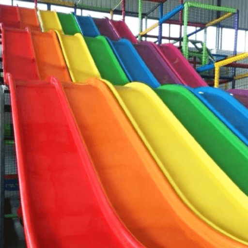 Biggest Indoor Playground World Fun Waterpark Roblox game thumbnail